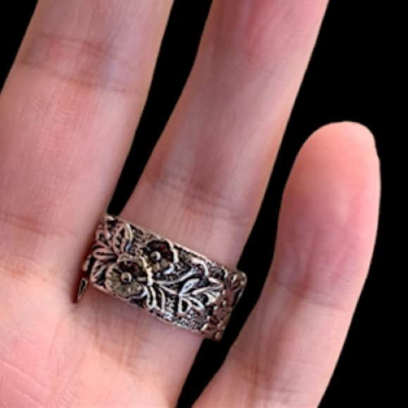STERLING SILVER BOHO FLORAL AND HUMMINGBIRD RING - Picture 6 of 8